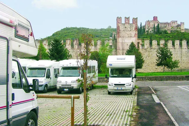 Area sosta camper Soave