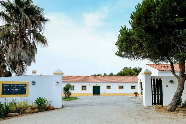 Parque Campismo - Barragem Monte da Rocha