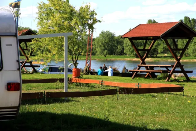 Campingplatz Magdeburg Wohnmobilstellplatz