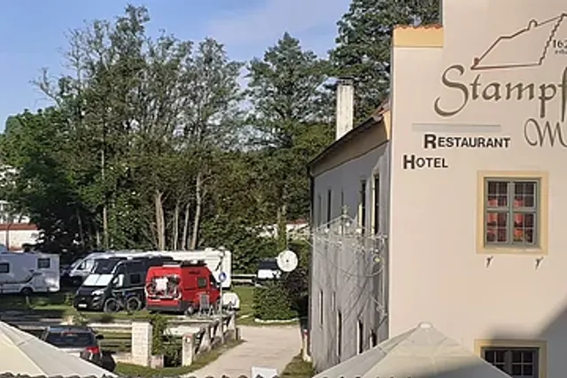 Biergarten und Wirtshaus Stampfermühle Wohnmobilstellplatz