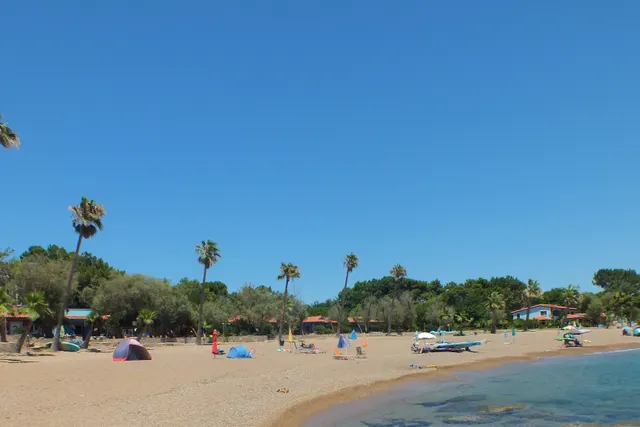 Camping Aginara Beach