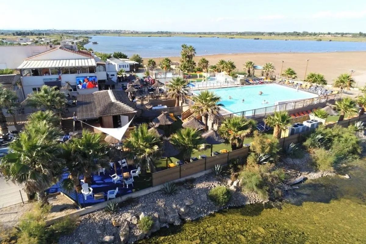 Camping Bleu Marine