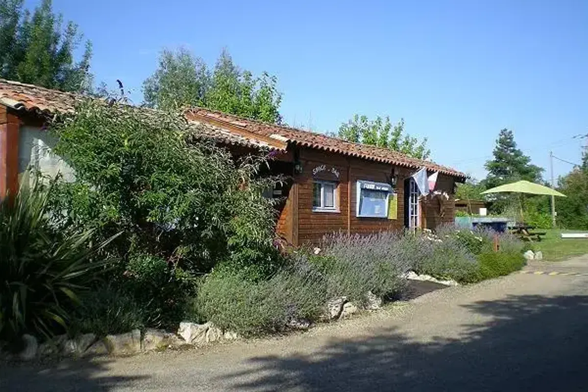 Camping le Faucon d'Or