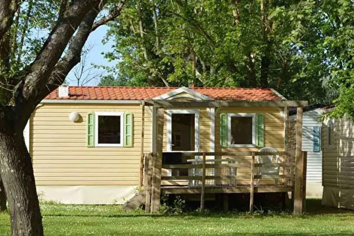 Camping Le Peyrolais