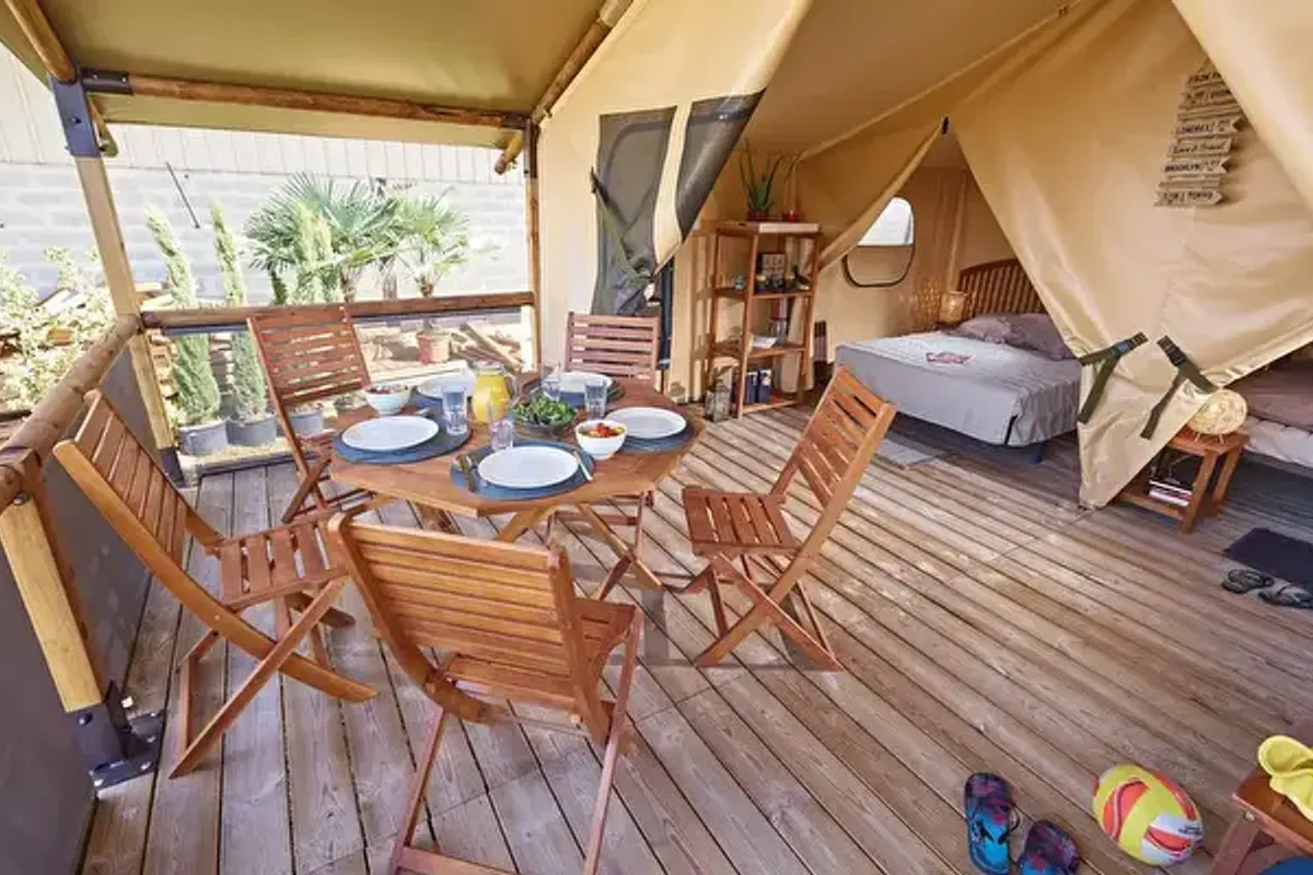 Camping Fondespierre